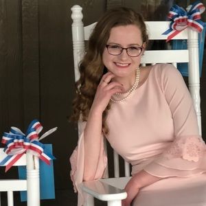 Meet your Posher, Norah